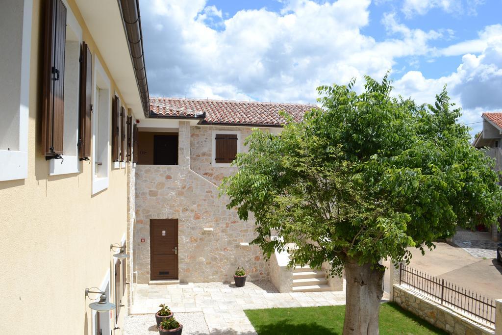 Bed & Breakfast Daniela Veleniki Exterior photo