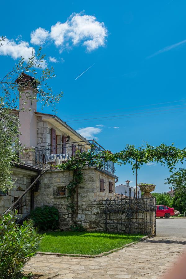 Bed & Breakfast Daniela Veleniki Exterior photo